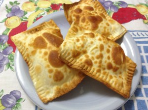 Pastel feito no Airfryer em casa! :)